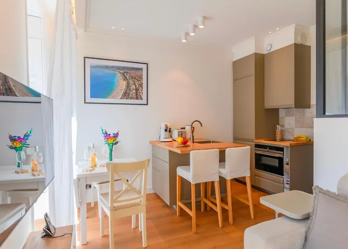 Hyper Centre, Balcon, 5min De La Plage, Ac Apartamento *