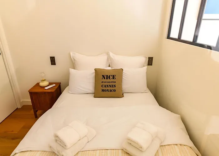 Hyper Centre, Balcon, 5min De La Plage, Ac Nizza